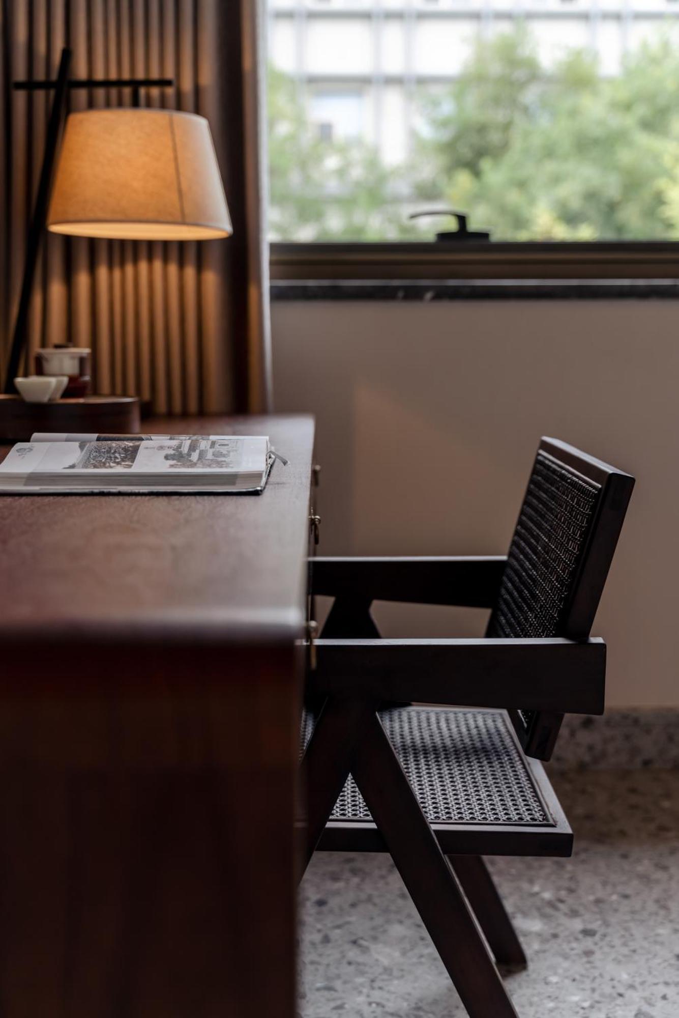 Jingmao Alley Hotel - Beijing Wangfujing Dongsi Subway Station Branch Экстерьер фото